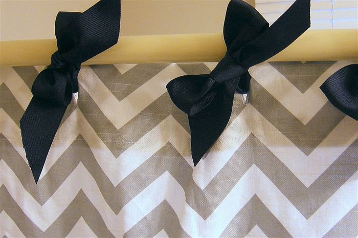 shower curtain bows