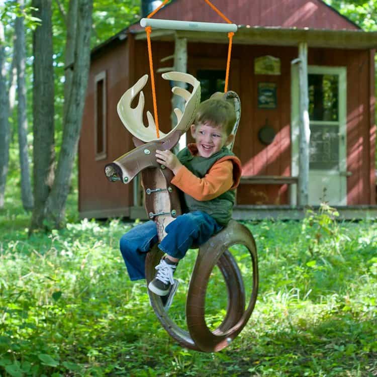 tire-reindeer-swing