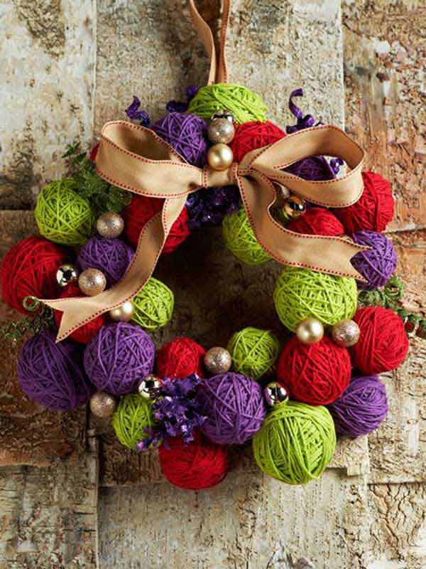 yarn-wreath