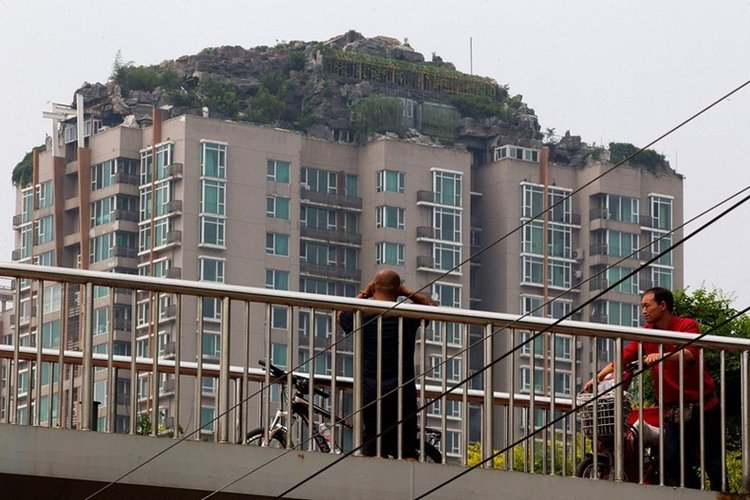 chinese-rooftop-villa