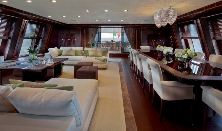 crn-jade-inside-lounge