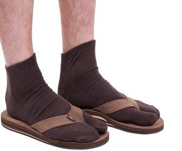 flip flop socks brown toes