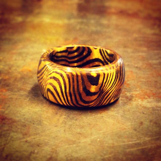 nearly-complete-wood-grain-ring