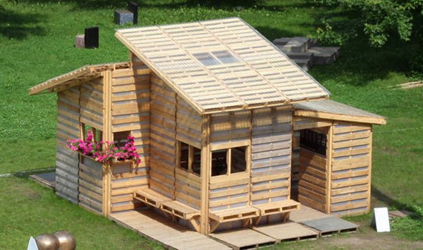 pallet-house