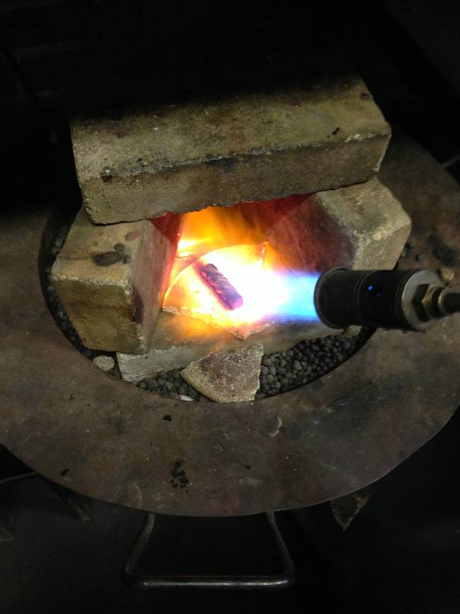 ring-wood-grain-heat