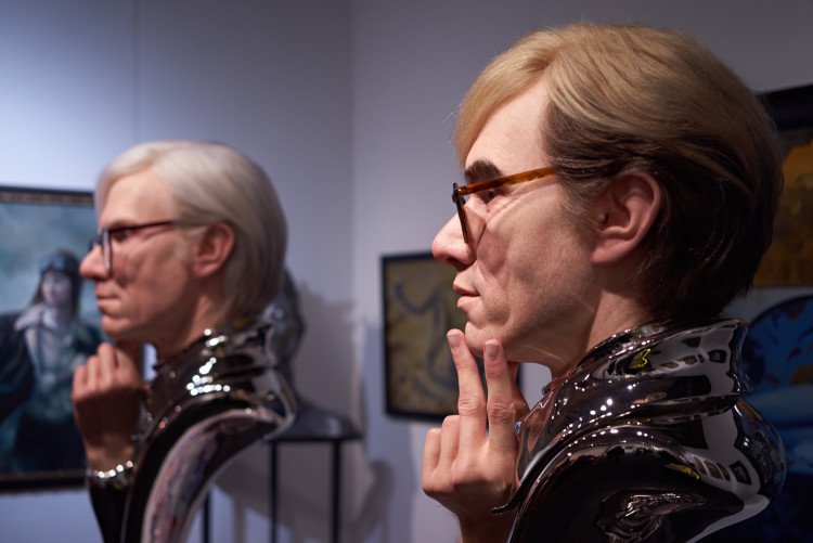 two busts warhol