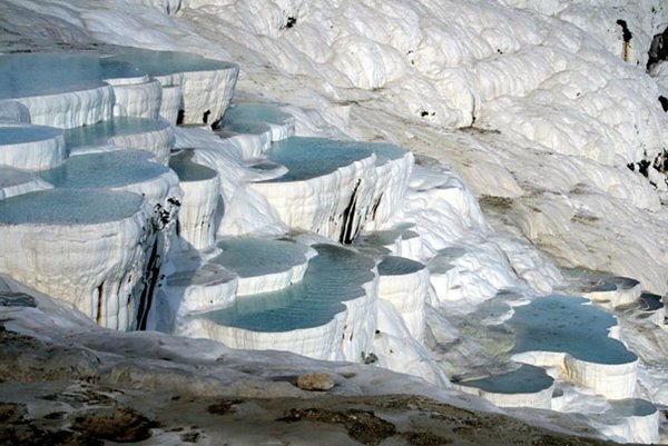 amazing-places-pamukkale