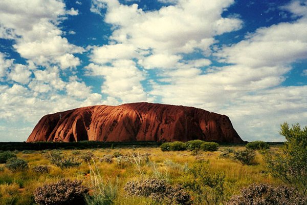 amazing-places-uluru