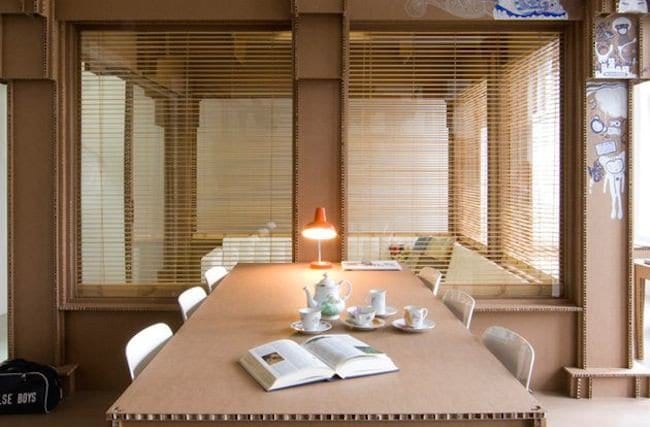 amsterdam-cardboard-office-conference