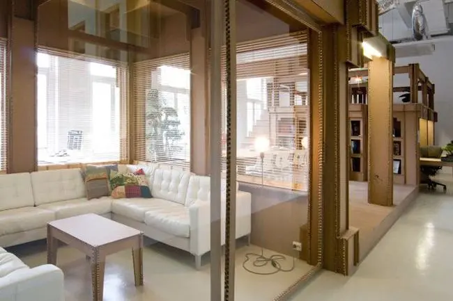 amsterdam-cardboard-office-sofa