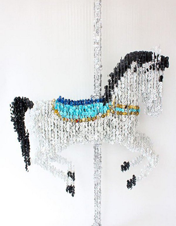 button carousel horse