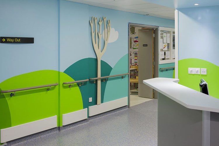 childrens-hospital-art-haematology-desk