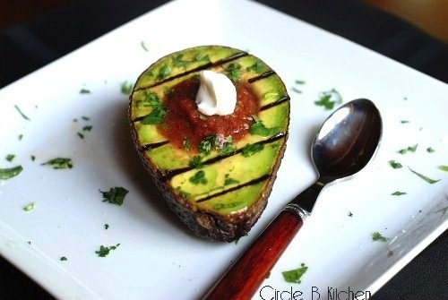 grill-avocado