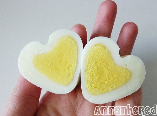 heart-egg