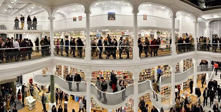 library panorama