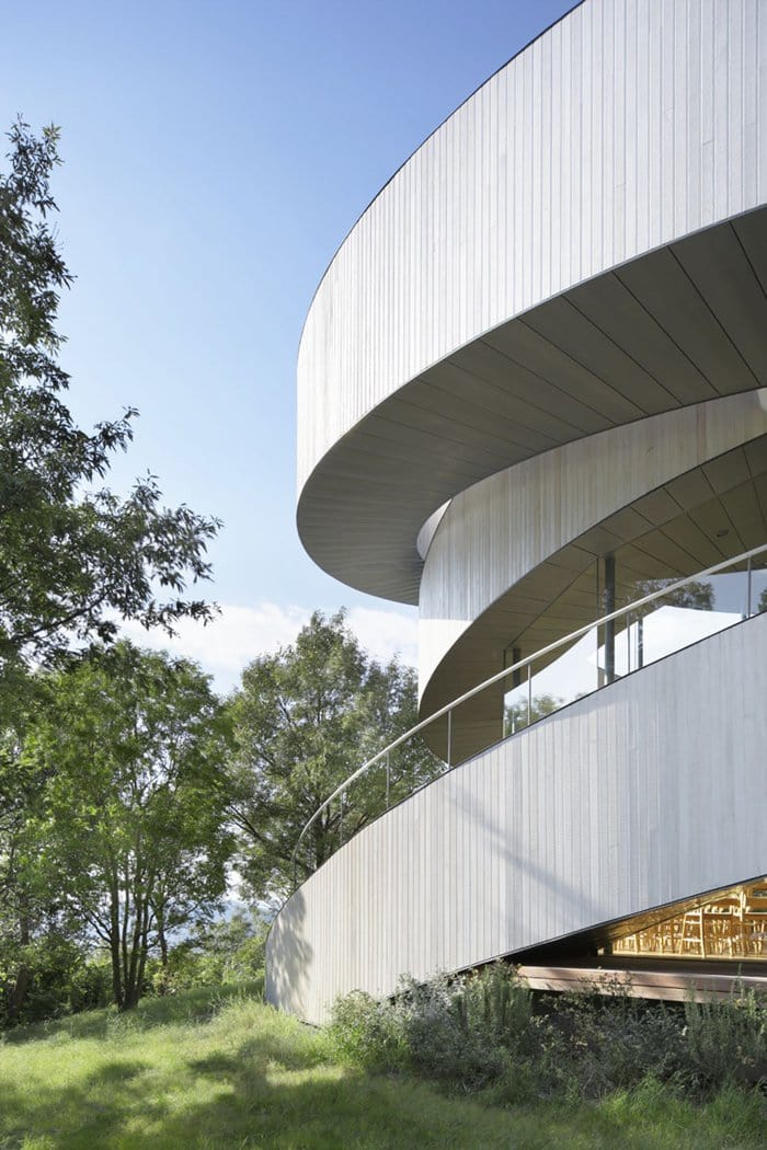 ribbon-wedding-chapel