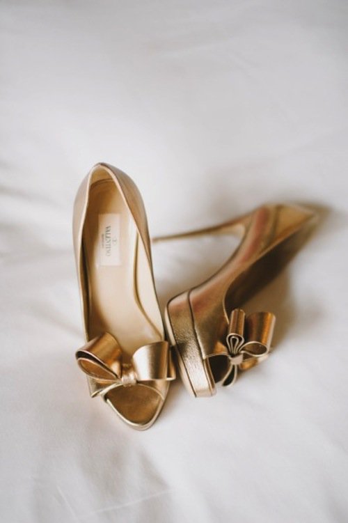 shoes-gold