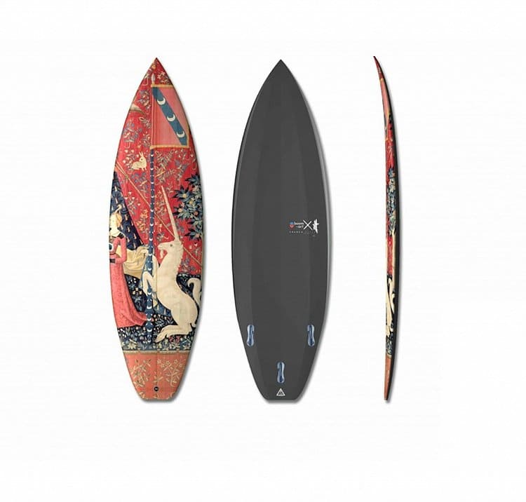 tapestry-surfboard-side