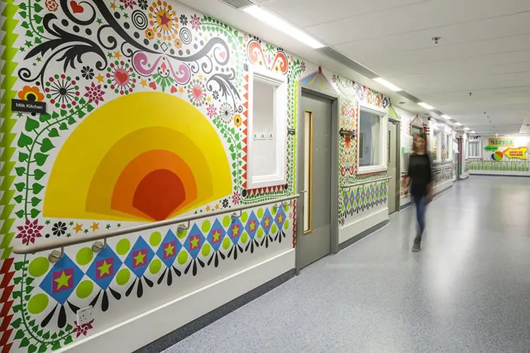 trauma-childrens-hospital-art-corridor