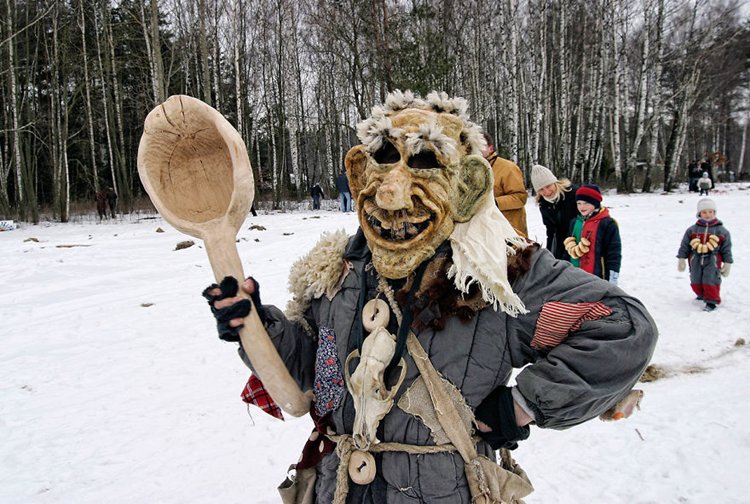 uzgavenes-winter-festival