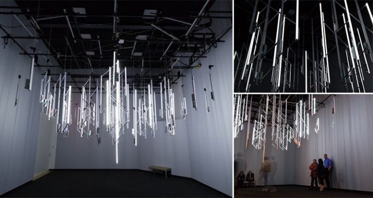 Chandelier Which Reacts To Radioactivity