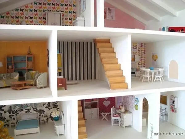 colorful-doll-house