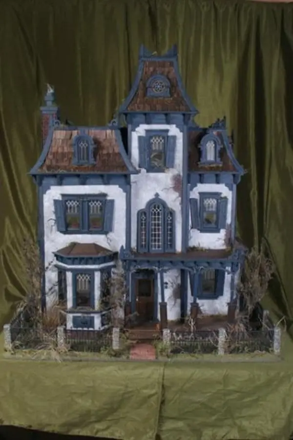 doll-house-haunted