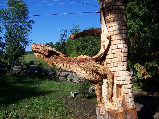 dragon tree carving
