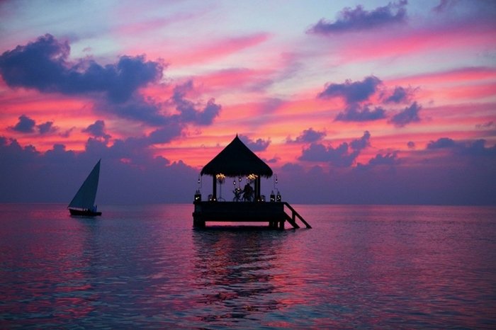 floating bungalow maldives
