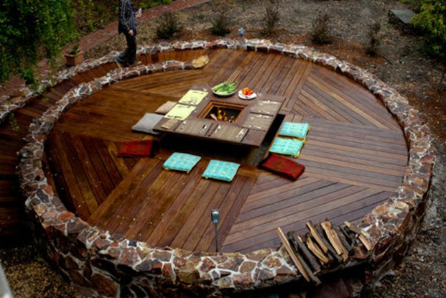 garden-hangout-deck