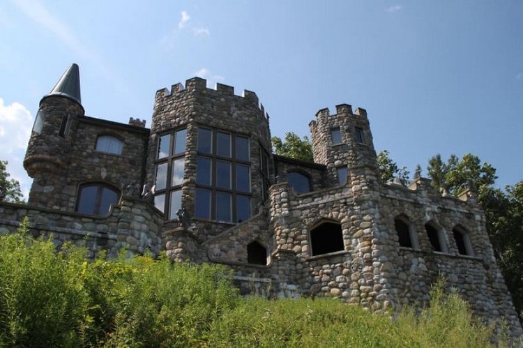 highlands castle rental