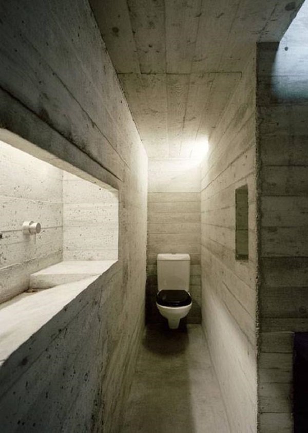 inside-200-year-old-swiss-house-bathroom