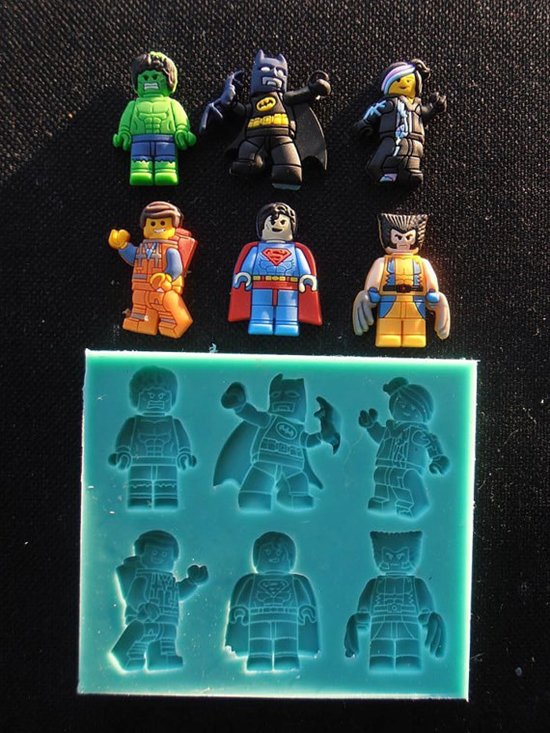 lego-heroes-molds