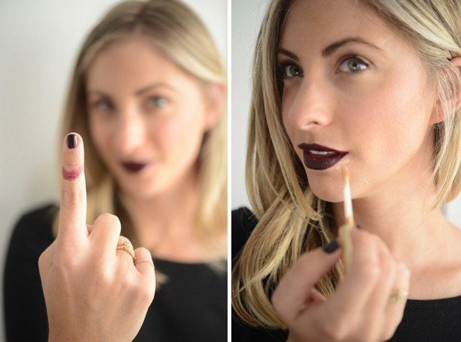 lipstick finger