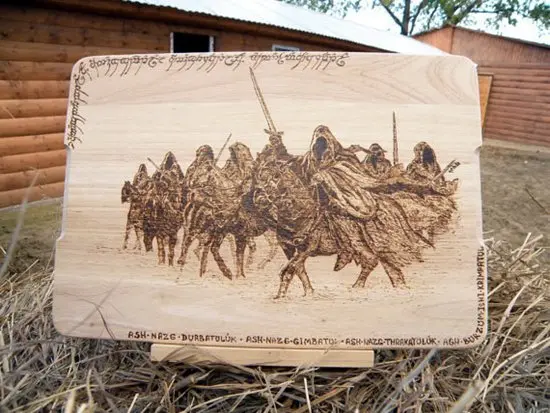 lotr-chopping-board