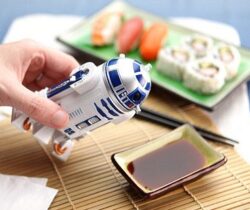 r2-d2 soy sauce holder