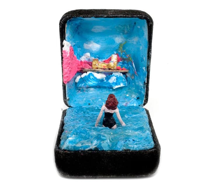 ring-box-mini-diorama-sea