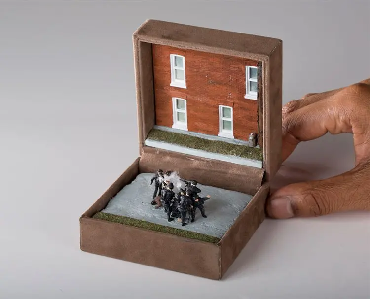 ring-box-mini-diorama-war