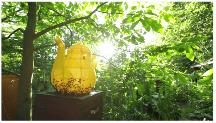 sculpture-teapot-honeycomb