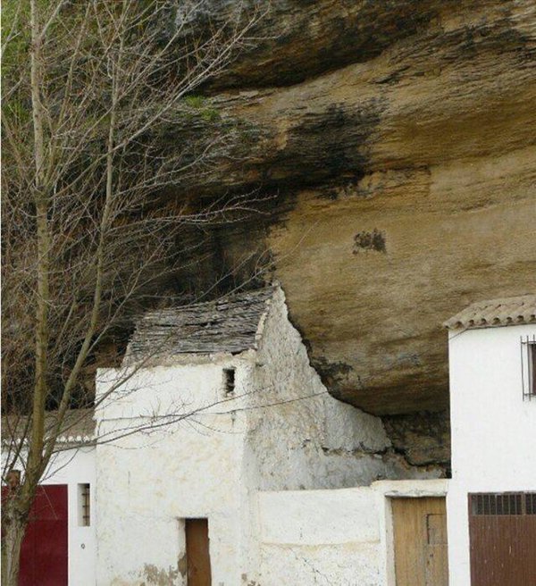 spanish-town-under-rock-old