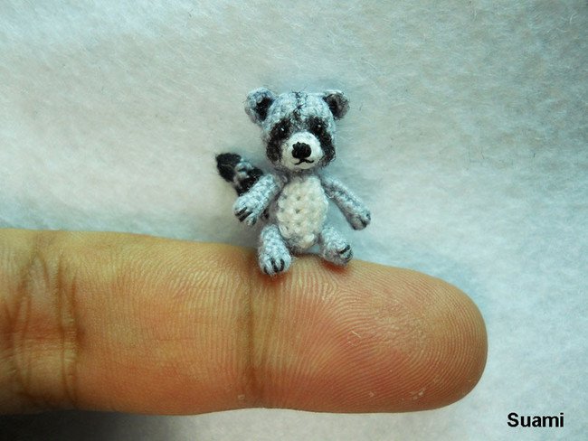 su-ami-crochet-raccoon