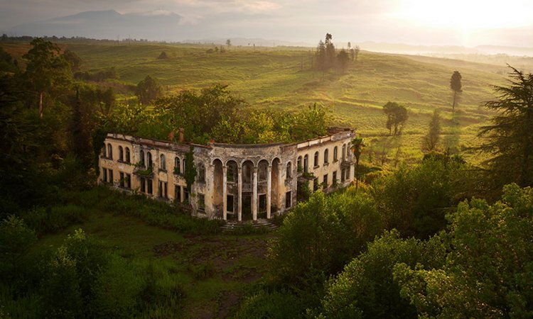 amos-chapple-abkhazia