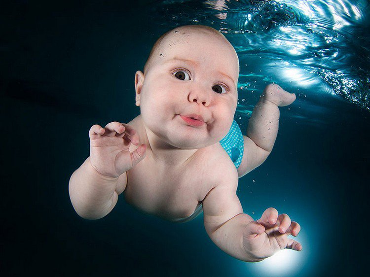 big eyes underwater babies seth casteel