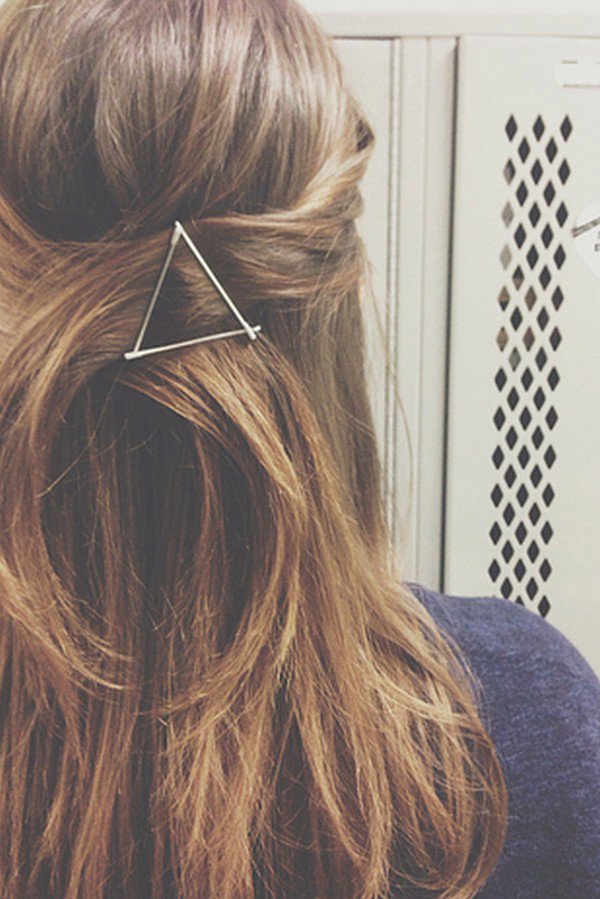 bobby pins graphic