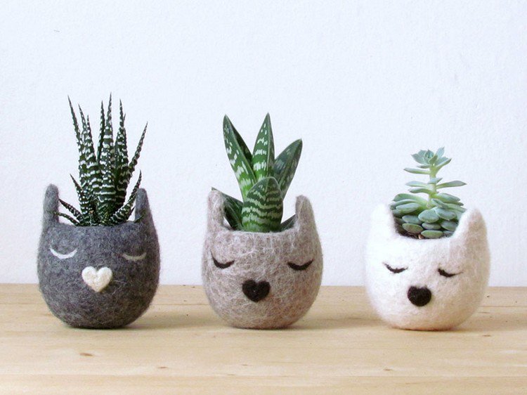 cat lovers vases