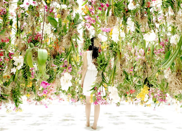 floating-flower-garden-suspended