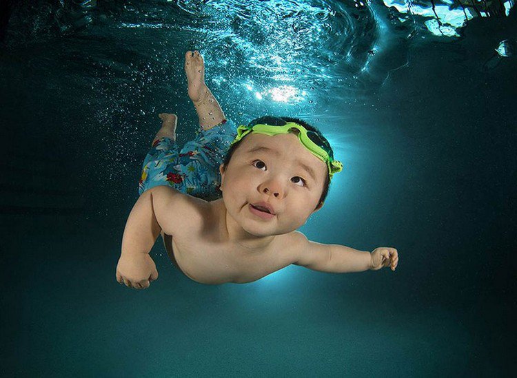 goggles underwater babies seth casteel