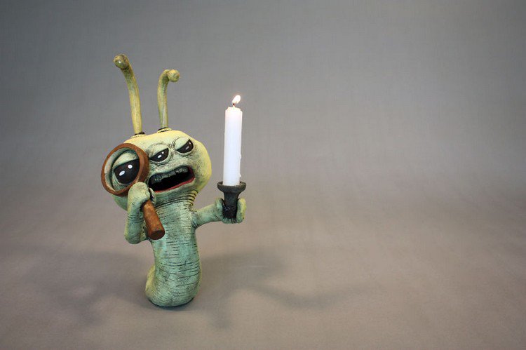 monster magnifier candle model
