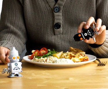 robot salt and pepper shakers