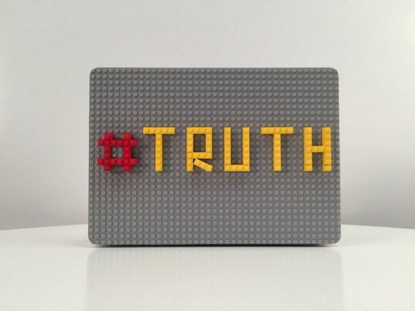 truth macbook lego